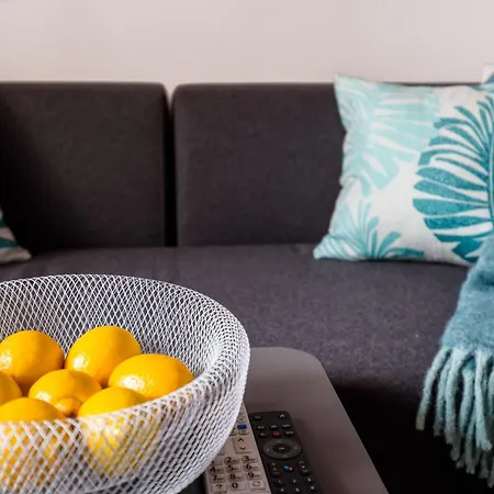 Vibe, Free Parking, In The Center *