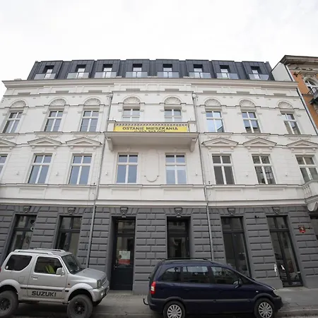 Apartment Biznes Przy Off, Parking