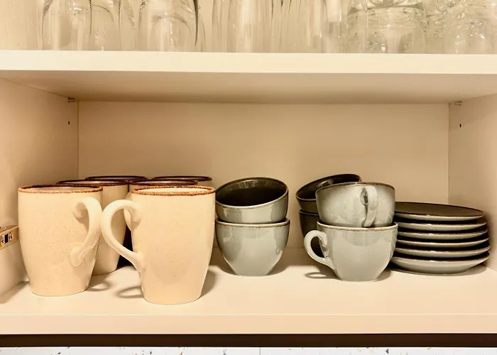 Vibe, Free Parking, In The Center