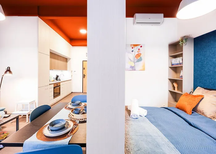 Vibe, Free Parking, In The Center *